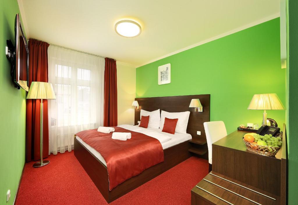 Martin 4* Praga