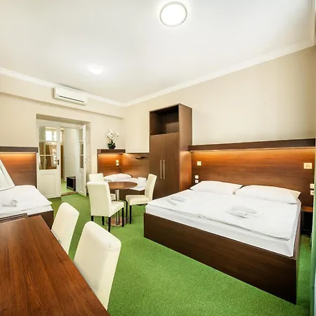 Martin Hotel Prague Exterior photo